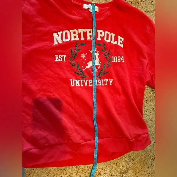 State of Mind Vibrant Red Top - Christmas - Picture 8 of 8